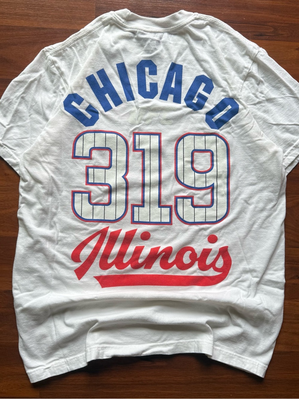 UFC 319 Chicago Illinois jersey style t-shirt Medium white red blue event shirt